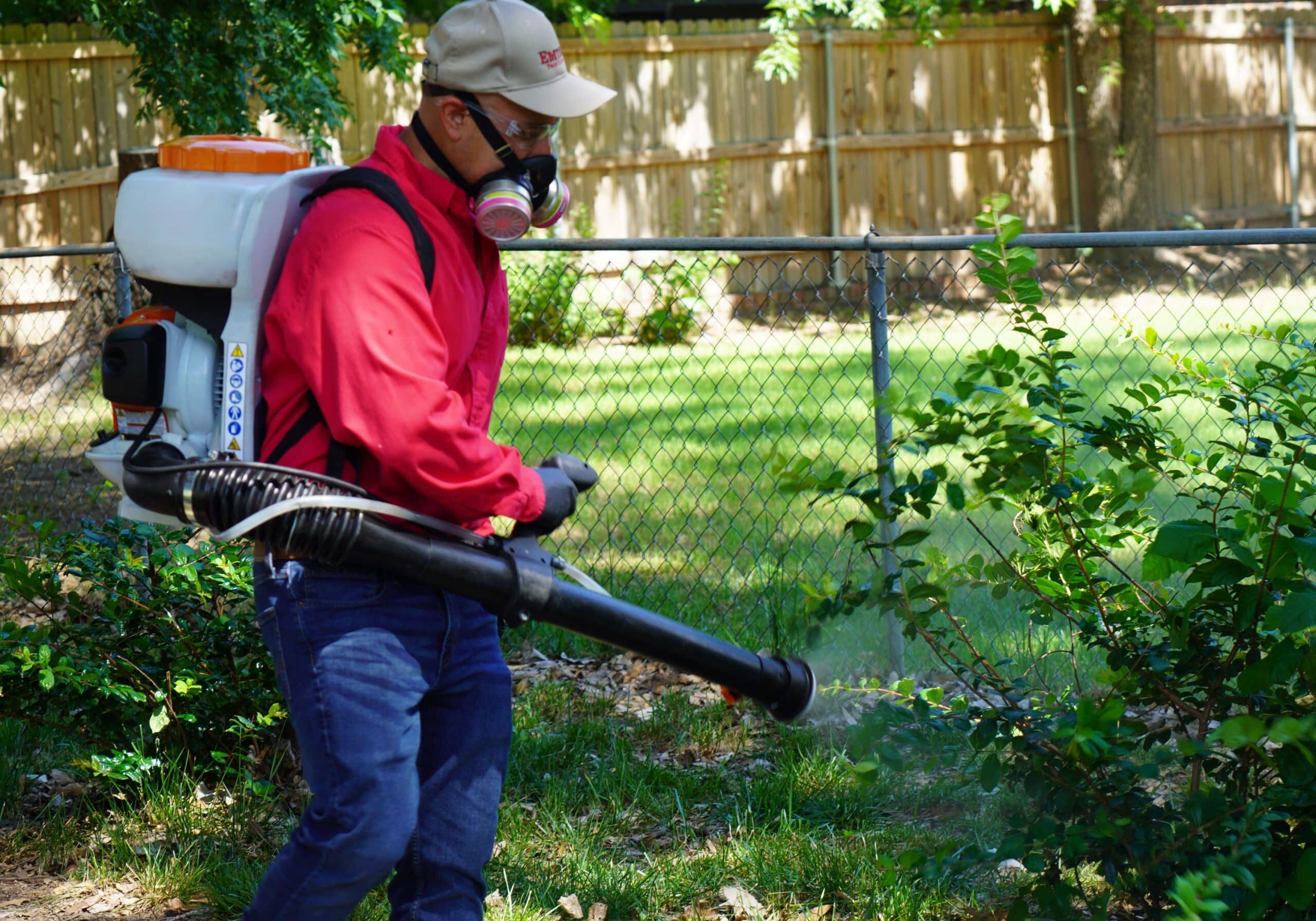 Emtec Pest Control of Tulsa and Broken Arrow Exterminator in the field